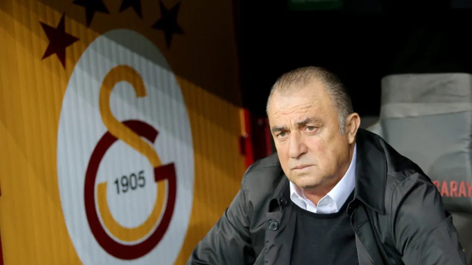 Taraftar Fatih Terim'e ateş püskürdü