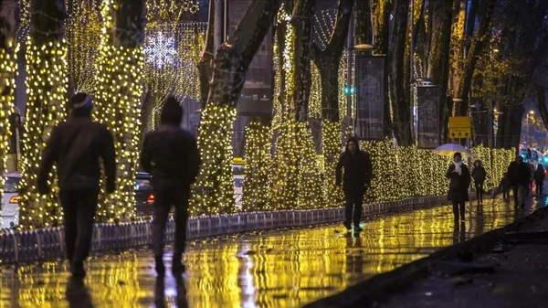 2022 yılbaşı yasağı var mı? Yılbaşında sokağa çıkma yasağı var mı? İçişleri Bakanlığı yılbaşı genelgesi!