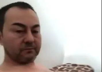Serdar Ortaç Gürcistan'a alınmadı