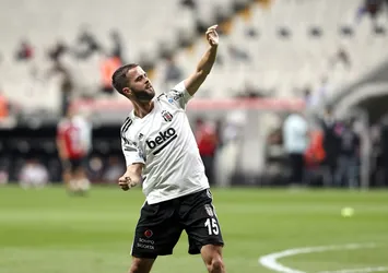 Miralem Pjanic’ten Beşiktaş'a güzel haber