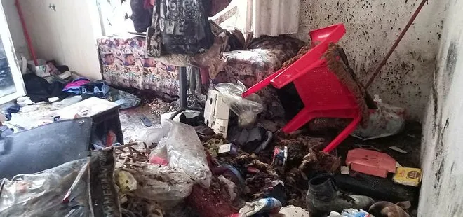 Adana’da çöp evde yaşayan kadın hastaneye kaldırıldı