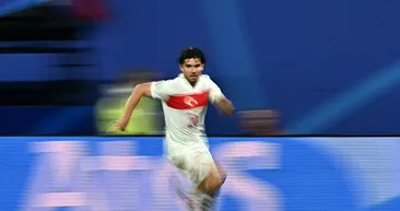 Ferdi Kadıoğlu için Fenerbahçe’ye flaş teklif! Manchester United devreye girdi