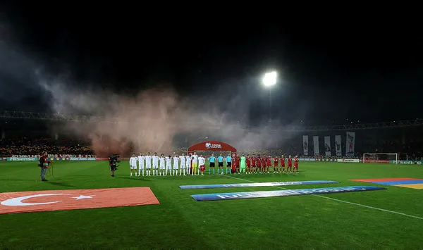 Türkiye Ermenistan’ı evinde 2-1 yendi! Euro 2024 yolunda kritik 3 puan MAÇ SONUCU ÖZET