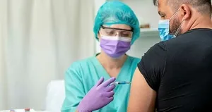 ABD’de flaş 3. doz aşı kararı! İki doz aşı olanlar...