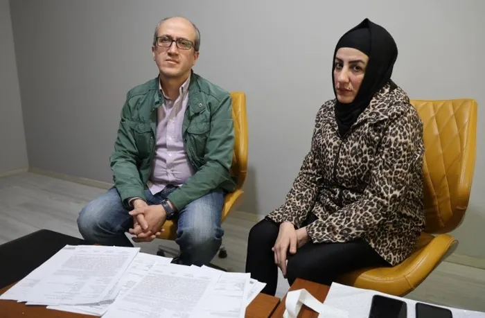 akillara-durgunluk-veren-olay-gece-vakti-300-bin-tl-dolandirildi-ne-olduysa-10-dakika-icinde-oldu-1715847033788.jpg Akıllara durgunluk veren olay! Gece vakti 300 bin TL dolandırıldı ne olduysa 10 dakika içinde oldu - 4