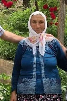 trabzonda-akilalmaz-felaket-kaya-parcasi-yoldan-gecen-arabanin-uzerine-dustu-4-kisi-hayatini-kaybetti-1648320668207.jpg Trabzon’da akılalmaz felaket! Kaya parçası yoldan geçen arabanın üzerine düştü: 4 kişi hayatını kaybetti - 4