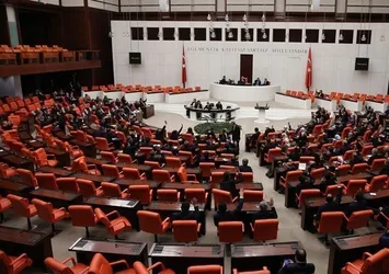 Meclis'te küfür, hakaret ve kavgaya para cezası önerisi