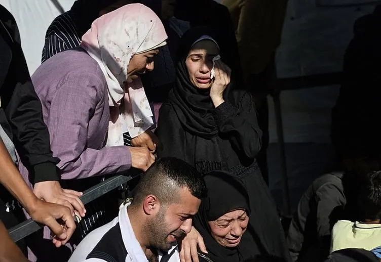 Soykırımın gölgesinde Gazze'de anne olmak! Gazzeli çocukların Anneler Günü hediyesi: Cennet kokusu