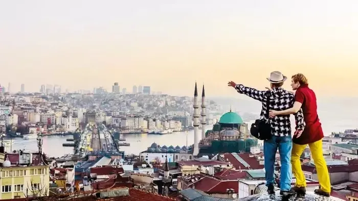 İstanbul'da turist yoğunluğu! Haziranda otellerin yüzde 80'i dolacak - 3