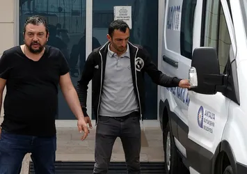 Antalya'da kan donduran olay! Evlatlık verdiği oğlu tarafından öldürüldü