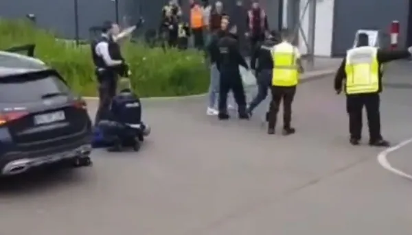 Almanya’daki Mercedes fabrikasında terör örgütü PKK’dan kalleş saldırı: 2 Türk işçi hunharca katledildi