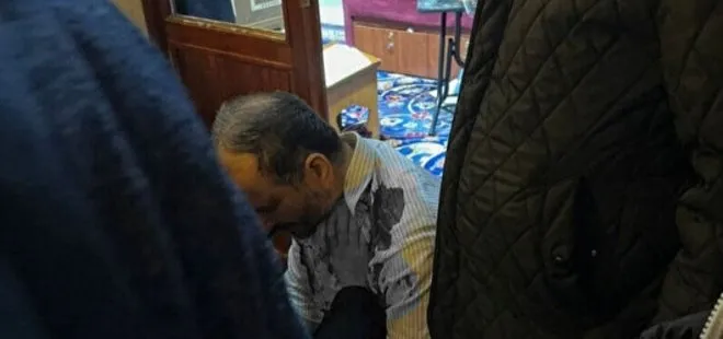 Fatih Camii imamına bıçaklı saldırı! Kurra Hafız Galip Usta omzundan yaralandı | Saldırgan tutuklandı