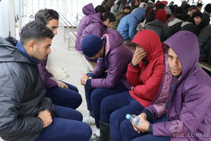 Yunanistan’dan gönderilen göçmenler: Polisler demir çubukla dövdü