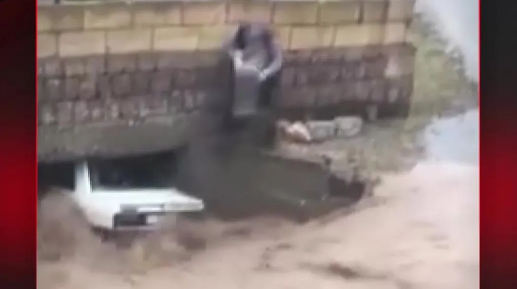 ARKA CAMDAN BÖYLE KURTARILDILAR