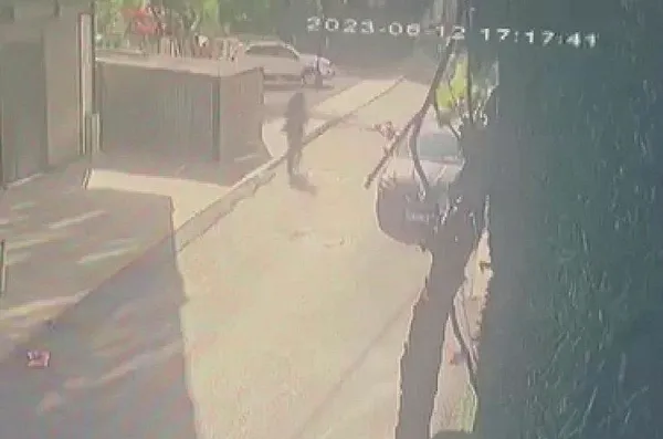 1686641439336.jpeg Pendik'te sokak ortasında kan donduran cinayet! Arkasından yaklaştı bir anda bıçakladı - 1