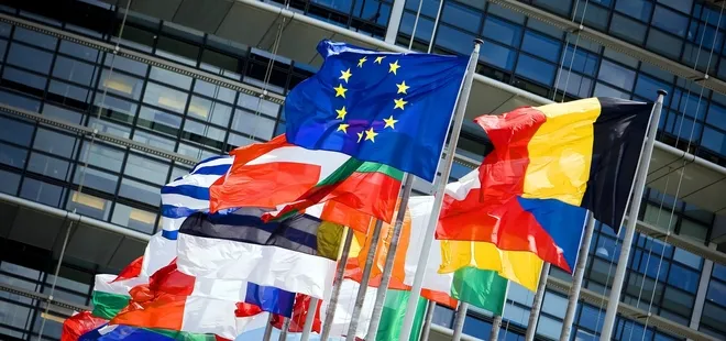 AB’den Türkiye’ye skandal fon kesintisi!