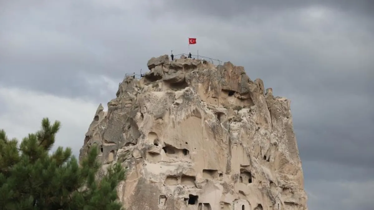 Uçhisar Kalesi'ne ziyaretçi akını! 9 ayda 211 bin turist