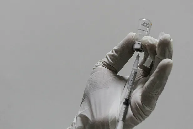 Yılbaşında yasak var mı? 2022 yılbaşı kısıtlaması olacak mı? 31 Aralık Cuma günü sokağa çıkma yasağı uygulanacak mı?