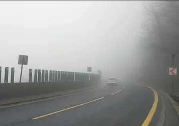 Bolu Dağı'nda sis etkili oldu