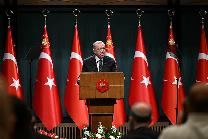 Başkan Erdoğan’dan Kabine Toplantısı sonrası önemli açıklamalar! Rusya ve Ukrayna için yeni adım