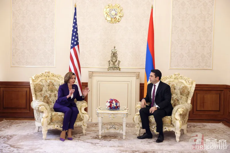 Kriz kadın Pelosi'nin yeni durağı Ermenistan! Türkiye ve Azerbaycan'a hadsiz sözler 10