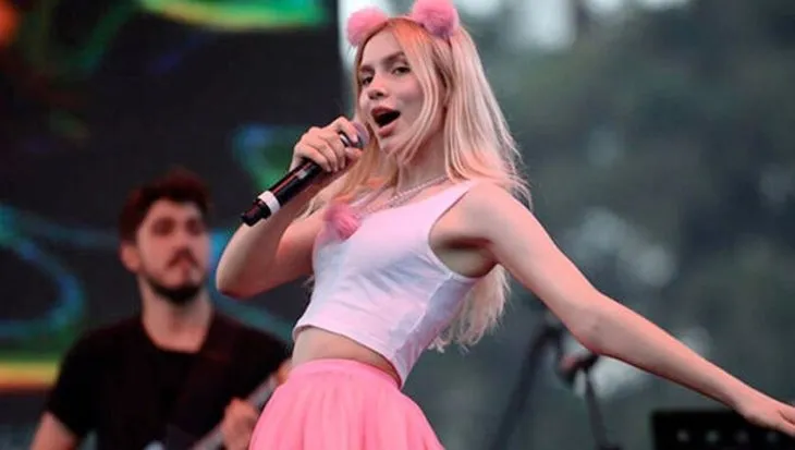 Demet Akalın’dan Aleyna Tilki’yle ilgili olay sözler!