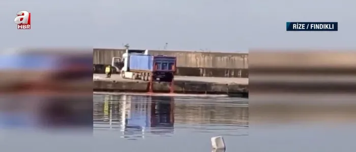 Rize Fındıklı'da tedirgin eden görüntü! Denize kamyondaki atığı döktüler - 1