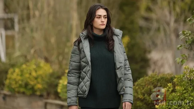 Bu kez o dizinin fişi çekildi! Başrol oyuncularında veda pozu geldi! Hayranları yıkılacak... 8