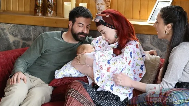 Vedası bekleniyordu, tornistan yaptı! Show TV fişini çekti, artık olmayacak! Bir kez daha değişti... 3