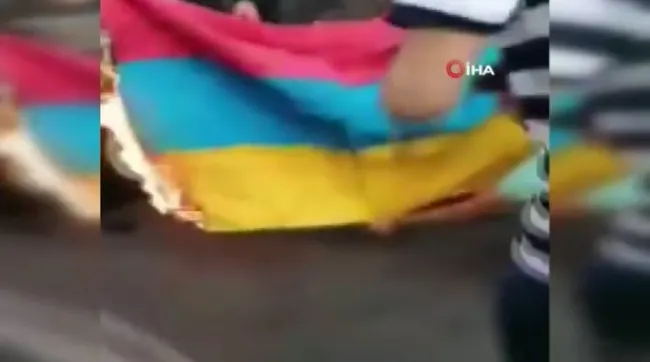 İran'da vatandaşlar Azerbaycan için sokaklara döküldü - 4