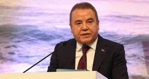 CHP’de FETÖ çatlağı! İhracı istendi