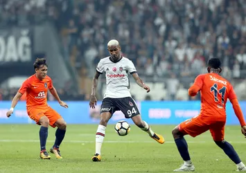 Beşiktaş - Başakşehir maçında kazanan çıkmadı