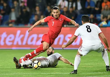 Serdar Gürler Huesca ile anlaştı