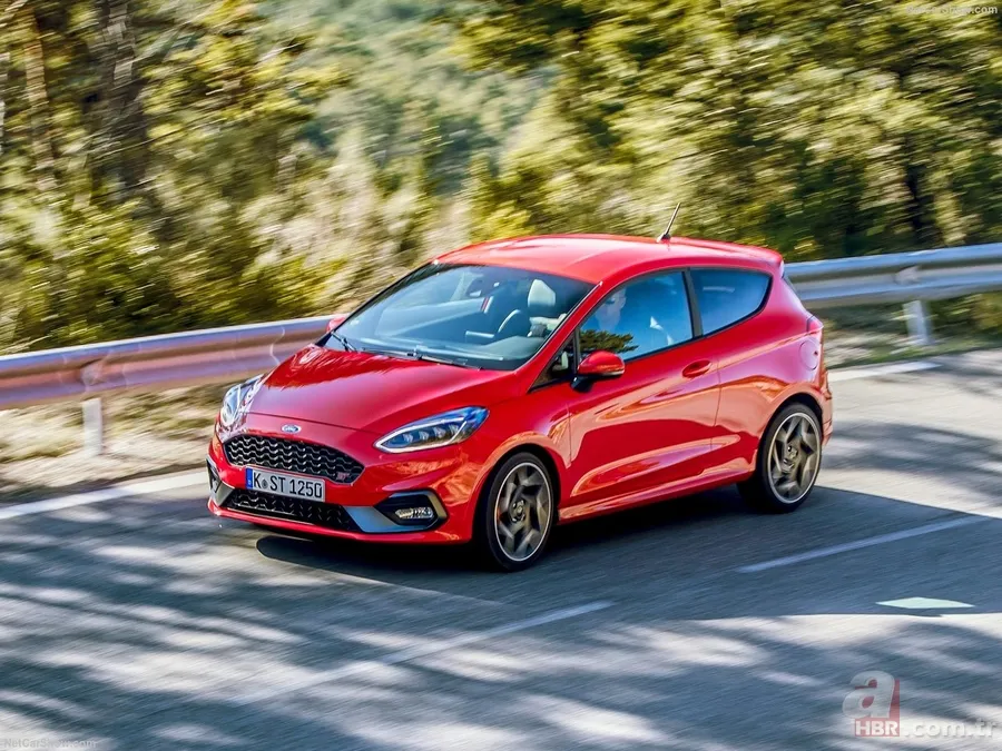 2018 Ford Fiesta ST 18