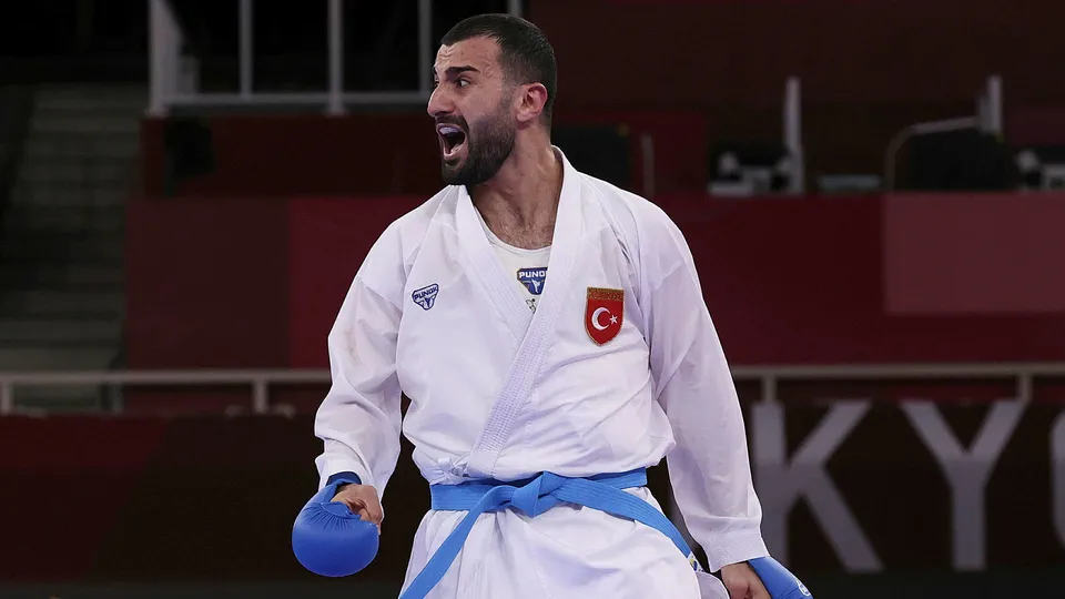 Milli karateci Uğur Aktaş’tan bronz madalya