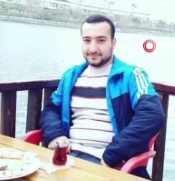 adanada-yol-ortasinda-vahset-tir-soforu-minibuscuyu-vurdu-1672734457968.jpg Adana’da yol ortasında vahşet! TIR şoförü minibüsçüyü vurdu - 2
