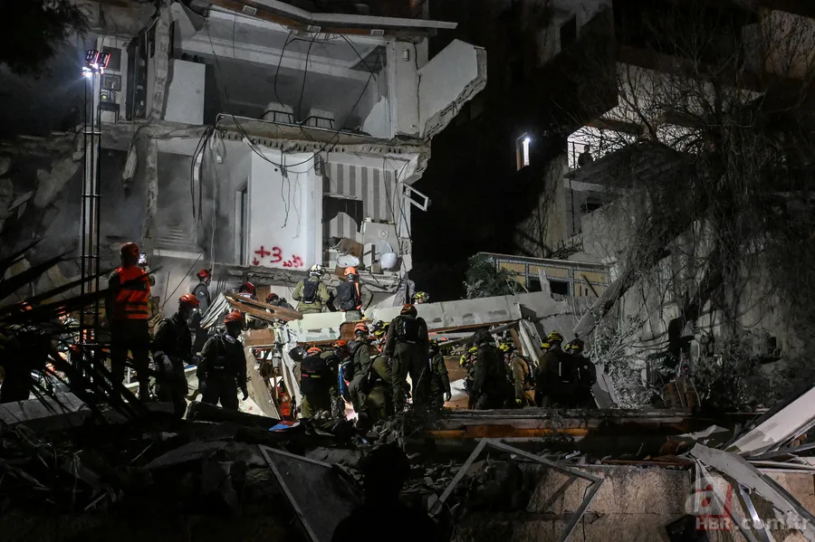 Tel Aviv ve Hayfa'da kıyamet gecesi: İran füzeleri İsrail'i vurdu 14