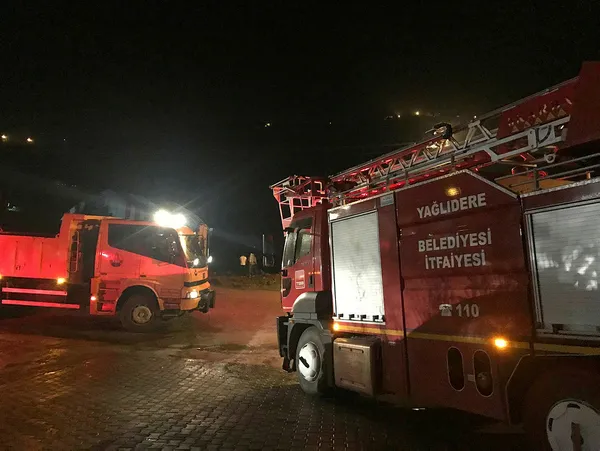 1626211520370.jpg Son dakika: Giresun'da dere taştı 200 kişi mahsur kaldı: Bölgedeki vatandaşların tahliyesine yönelik çalışmalar sürüyor - 1