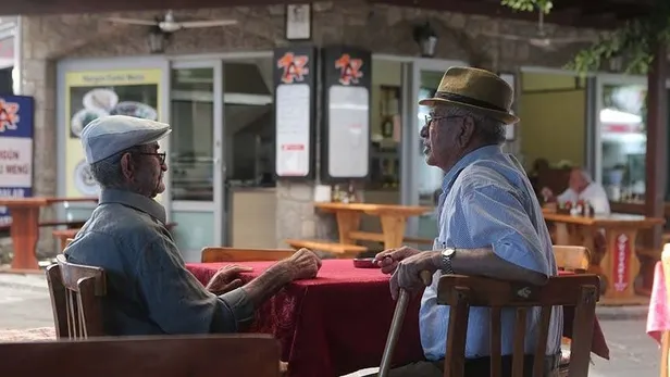 Son dakika: Kahvehanelerde oyun yasağı ne zaman kalkacak? Kahvehanelerde okey, tavla, kağıt yasağı bitti mi? Yeni genelge...