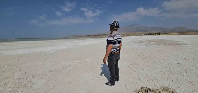 Arin Gölü misafirlerini ağırlıyor