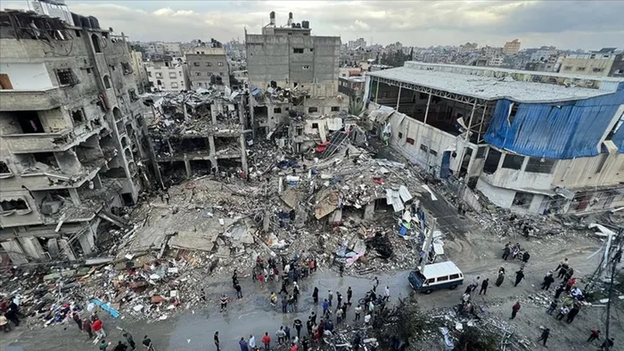 Katil İsrail'den Şifa Hastanesi'nde kıyım! Yıkarak çekildiler - 1