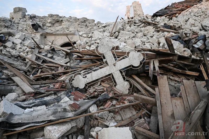Hatay'daki yıkım Antakya Kalesi'nden görüntülendi 11