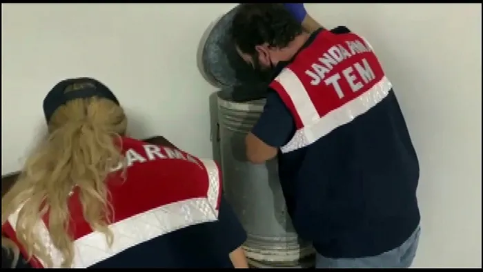 PKK/KCK hükümlülerine finansal destek sağladıkları iddiasıyla 16 şüpheli gözaltına alındı