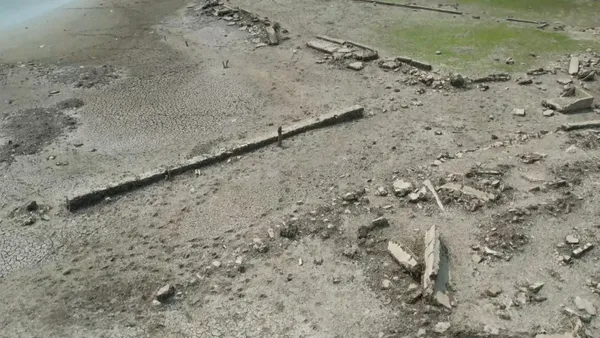 1692969199061.jpg İstanbul'un en eski yerleşim yeri: Asırlık mezar ortaya çıktı - 1
