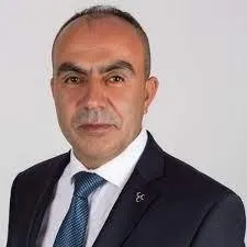 fetocu-eski-emniyet-amiri-halil-altunbastan-mhpli-vekil-adayi-mustafa-bozgeyike-saldiri-girisimi-1683660660181.jpg FETÖ’cü eski emniyet amiri Halil Altunbaş’tan MHP'li vekil adayı Mustafa Bozgeyik’e saldırı girişimi - 1