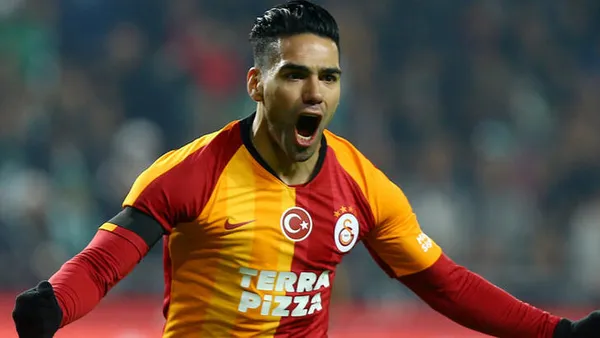 radamel-falcao-galatasaraydan-ayriliyor-mu-surpriz-bir-aciklama-geldi-1613154565062.jpg Radamel Falcao Galatasaray'dan ayrılıyor mu? Sürpriz bir açıklama geldi - 1