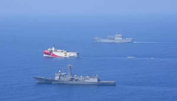 Doğu Akdeniz’de dengeleri değiştiren hamle! Dışişleri Bakanı Mevlüt Çavuşoğlu konuştu