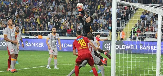 Galatasaray, Yeni Malatyaspor karşısında son dakikada yıkıldı