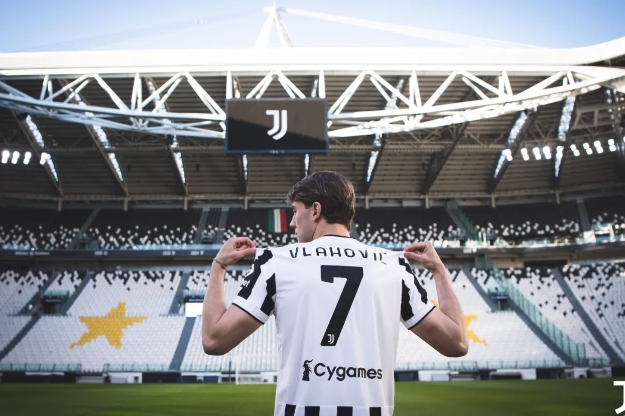 Dusan Vlahovic Juventus'ta