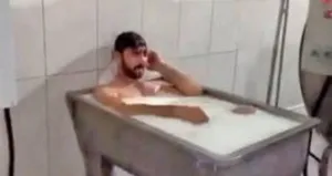 Süt banyosu skandalına karışan Emre Sayar beraat etti!